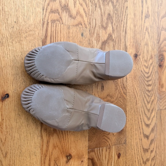 NWOT BLOCH Childrens Leather Elasta Jazz Booties (Size 2.5) - Picture 7 of 9